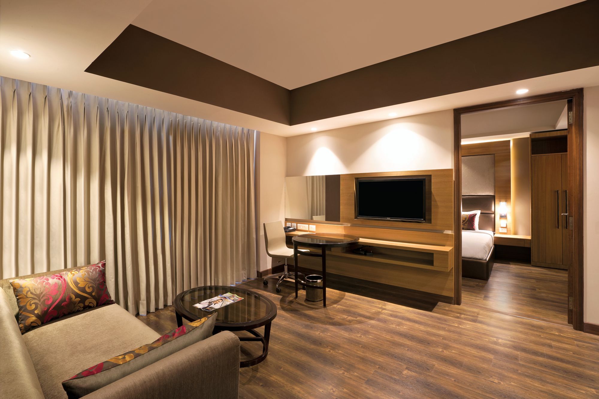 Lemon Tree Hotel Sohna Road Gurgaon Bagian luar foto