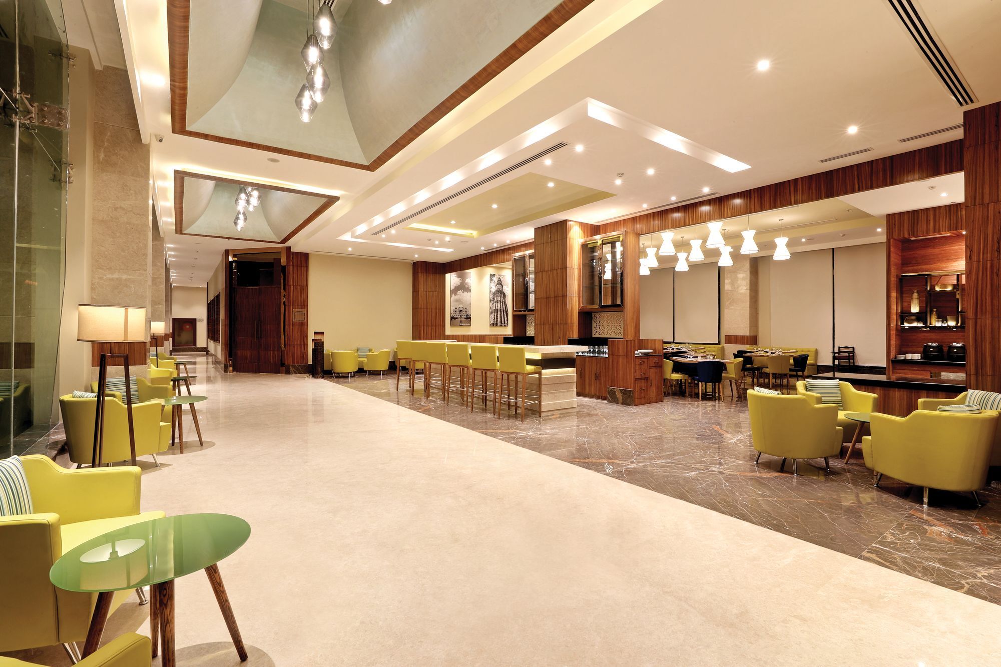 Lemon Tree Hotel Sohna Road Gurgaon Bagian luar foto