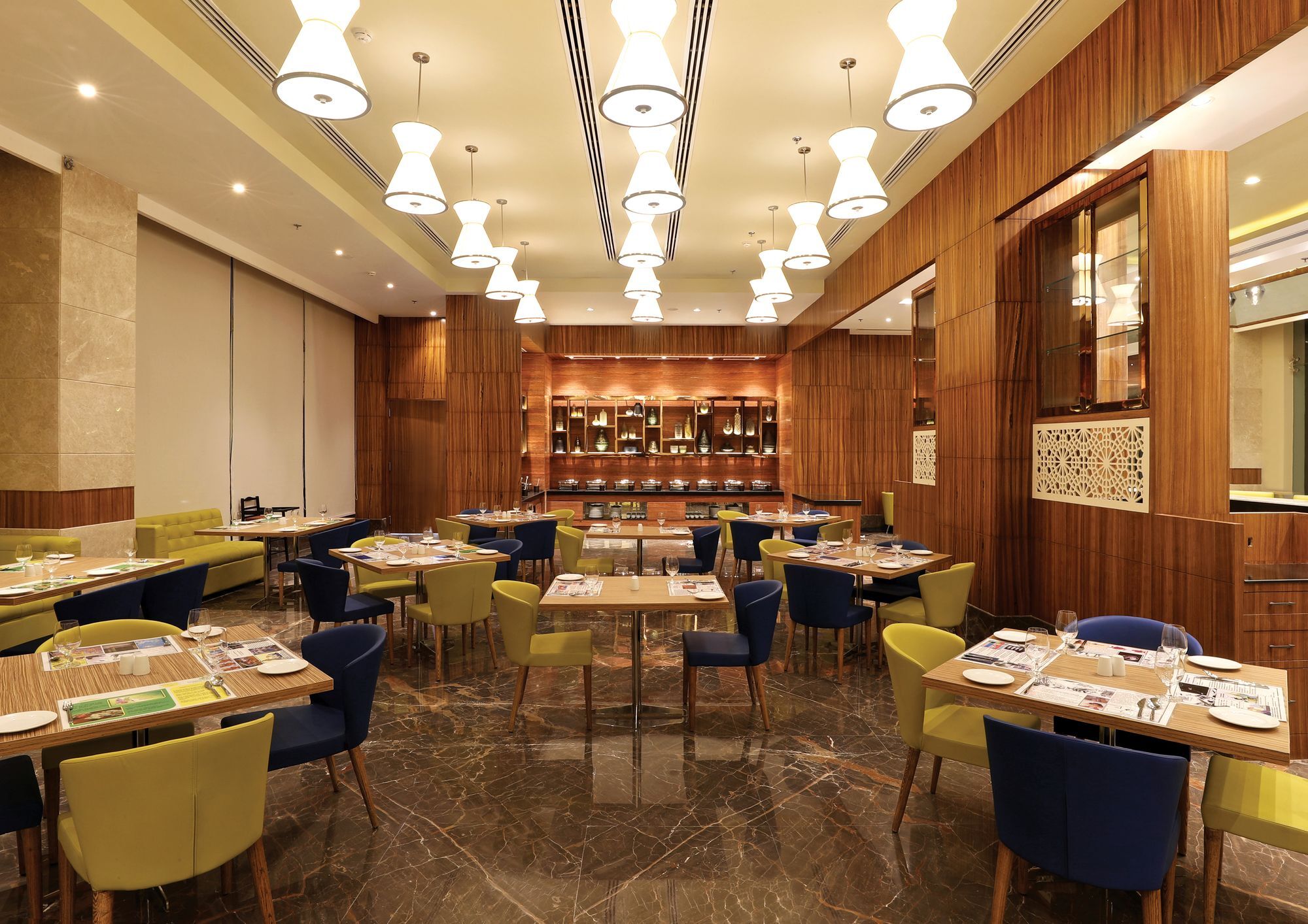 Lemon Tree Hotel Sohna Road Gurgaon Bagian luar foto